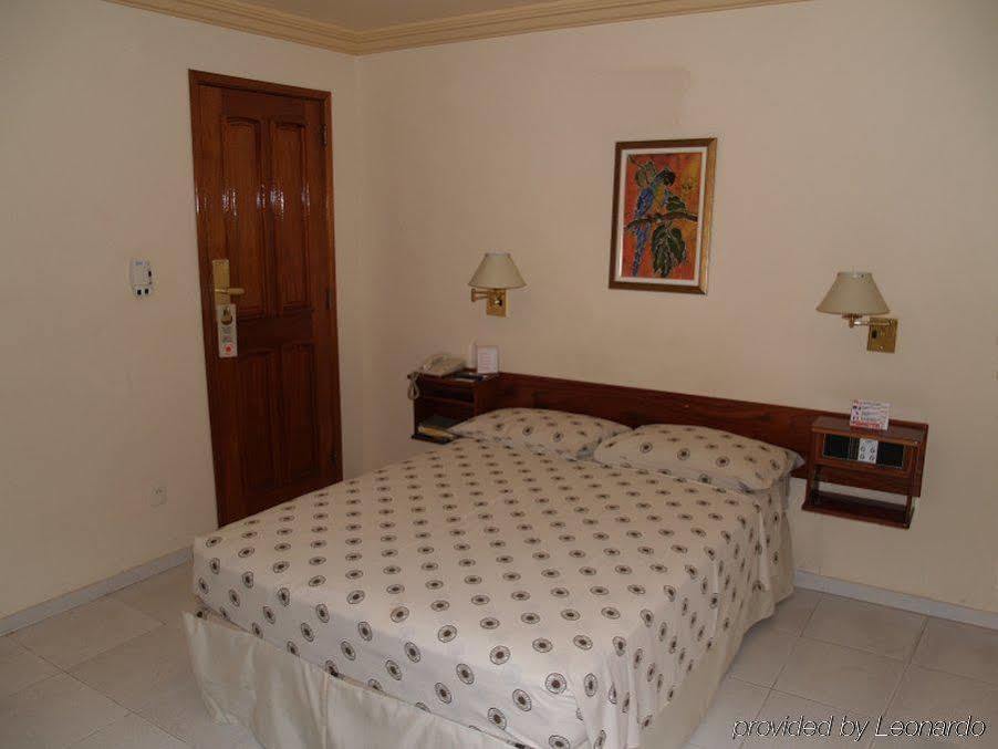 Lider Hotel ماناوس المظهر الخارجي الصورة