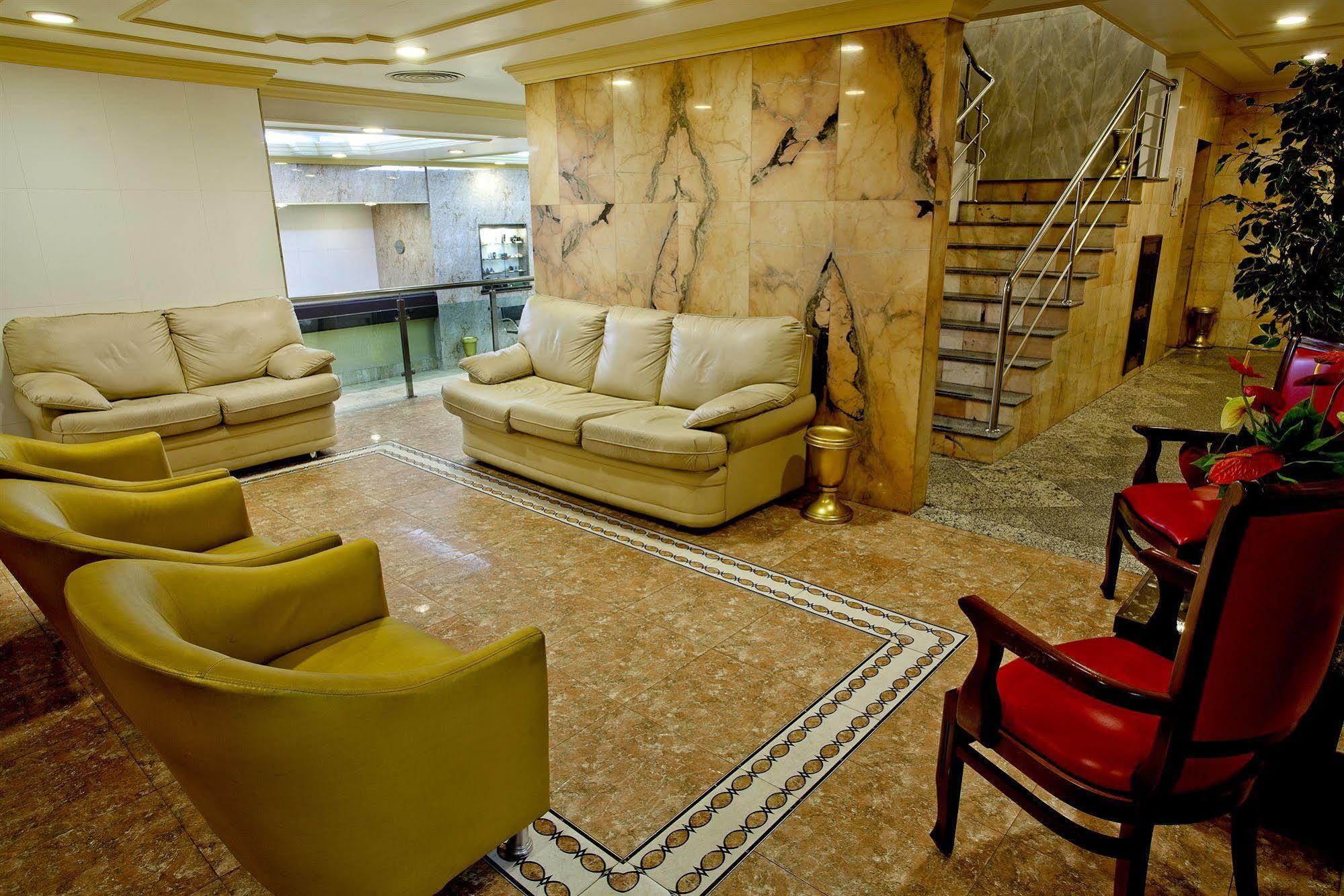 Lider Hotel ماناوس المظهر الخارجي الصورة