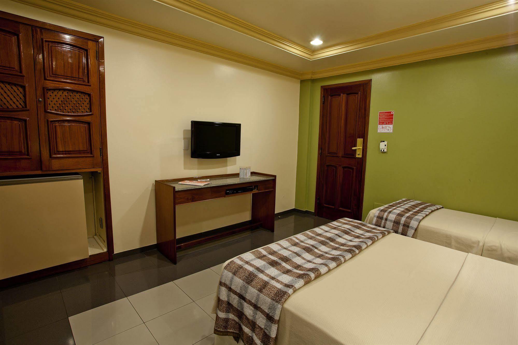 Lider Hotel ماناوس المظهر الخارجي الصورة